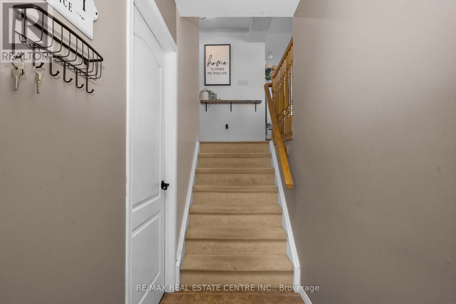 93 Benjamin Crescent, Orangeville, Ontario  L9W 5J3 - Photo 16 - W12841046