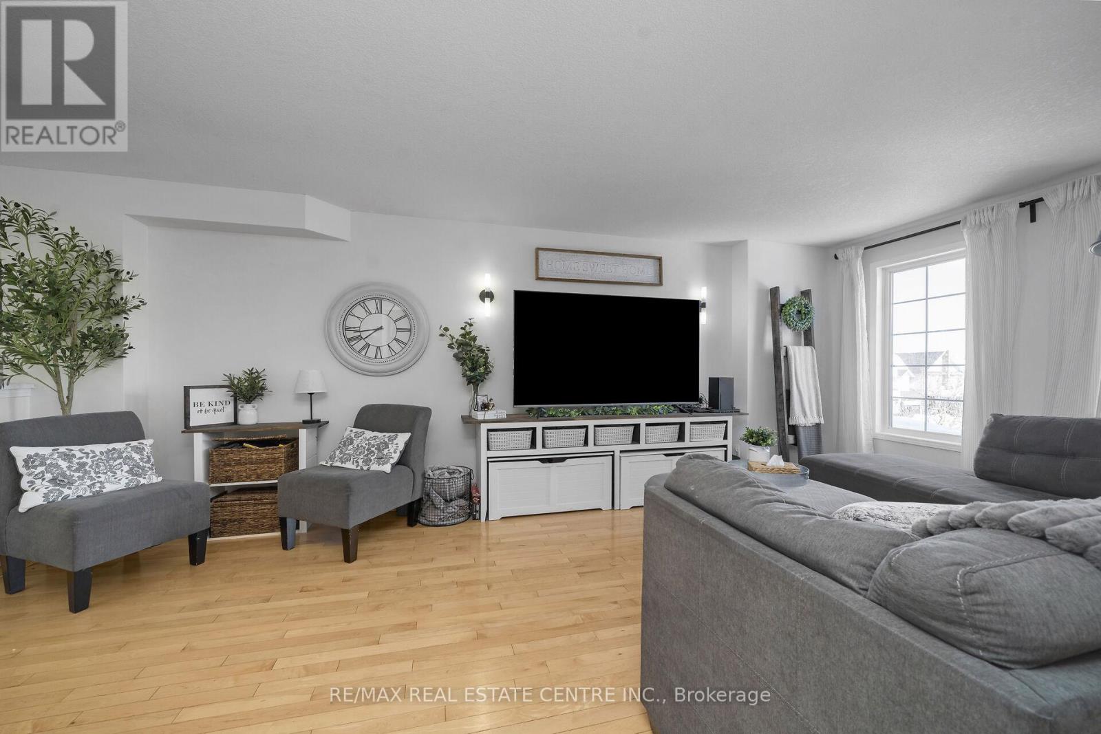 93 Benjamin Crescent, Orangeville, Ontario  L9W 5J3 - Photo 21 - W12841046