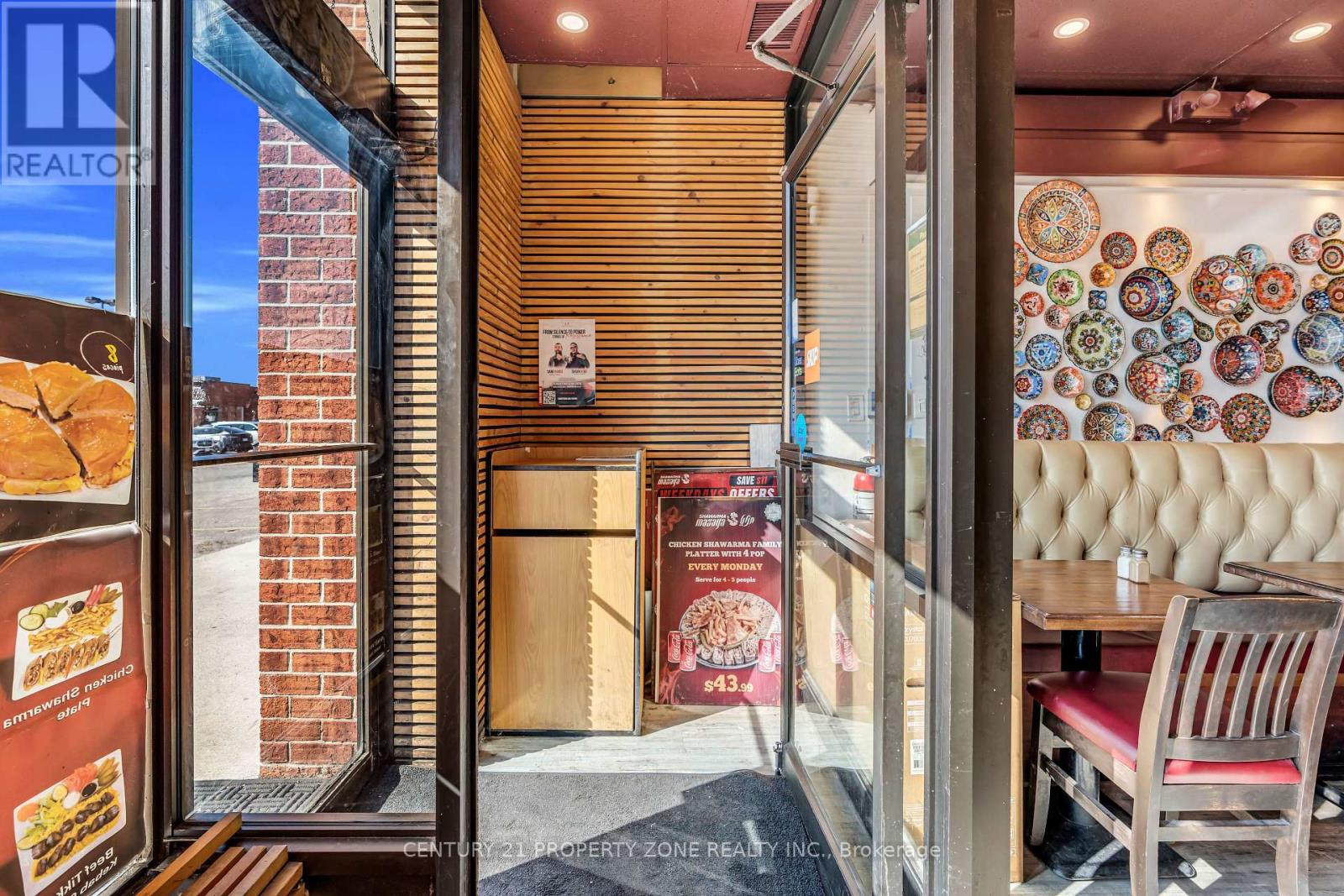 6 - 5130 Dixie Road S, Mississauga, Ontario  L4W 4K2 - Photo 8 - W12841062