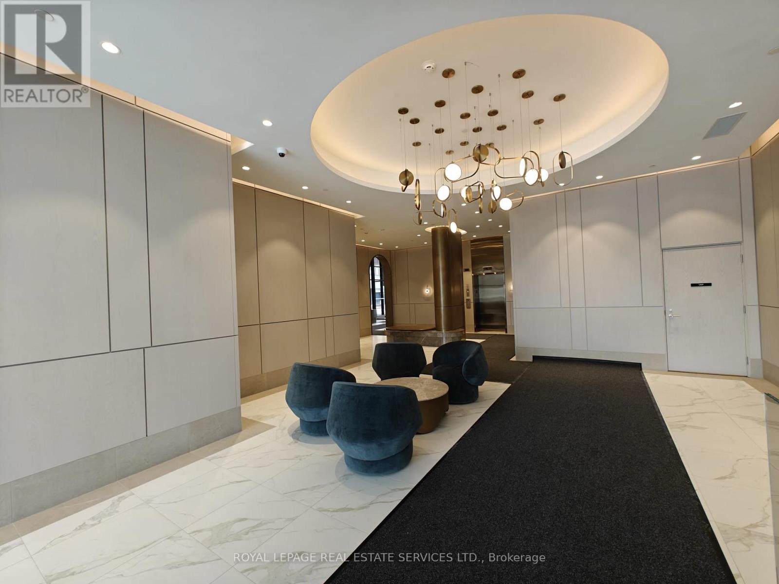 1106 - 1415 Dundas Street E, Oakville, Ontario  L6H 7V8 - Photo 2 - W12841064