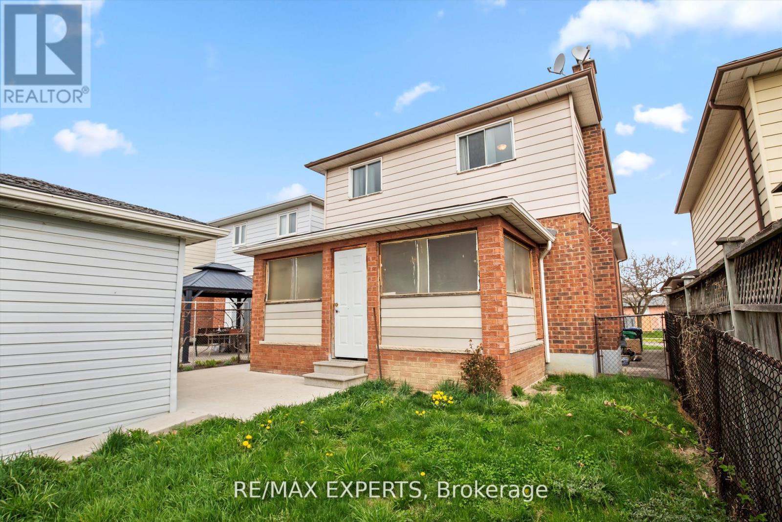 4 Martindale Crescent, Brampton, Ontario  L6X 2T9 - Photo 28 - W12841070