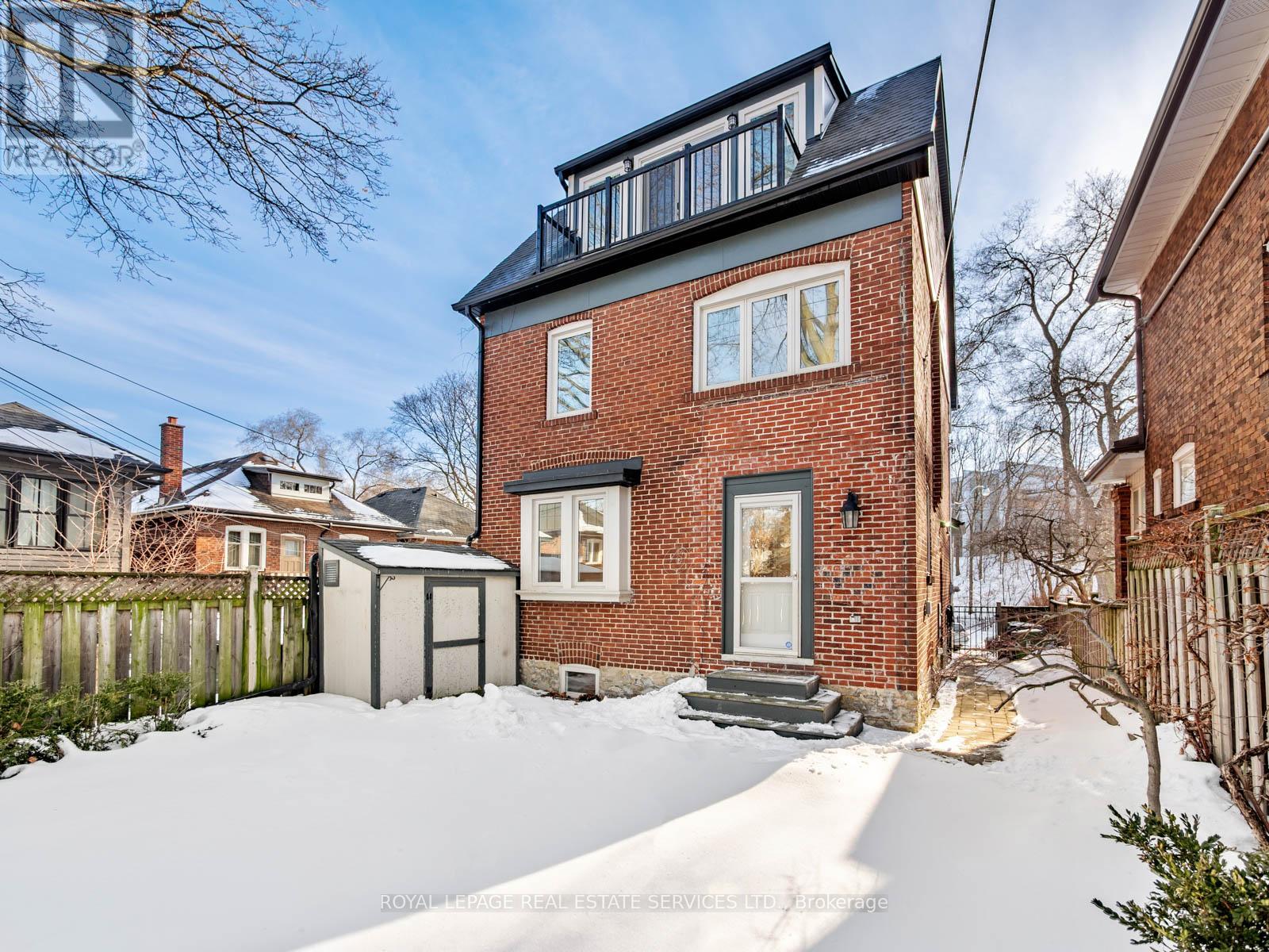 387 Kennedy Avenue, Toronto, Ontario  M6P 3C5 - Photo 45 - W12841080