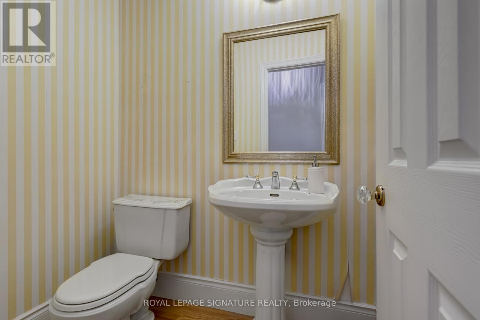 383 Maplehurst Avenue, Oakville, Ontario  L6L 4Y3 - Photo 18 - W12841092