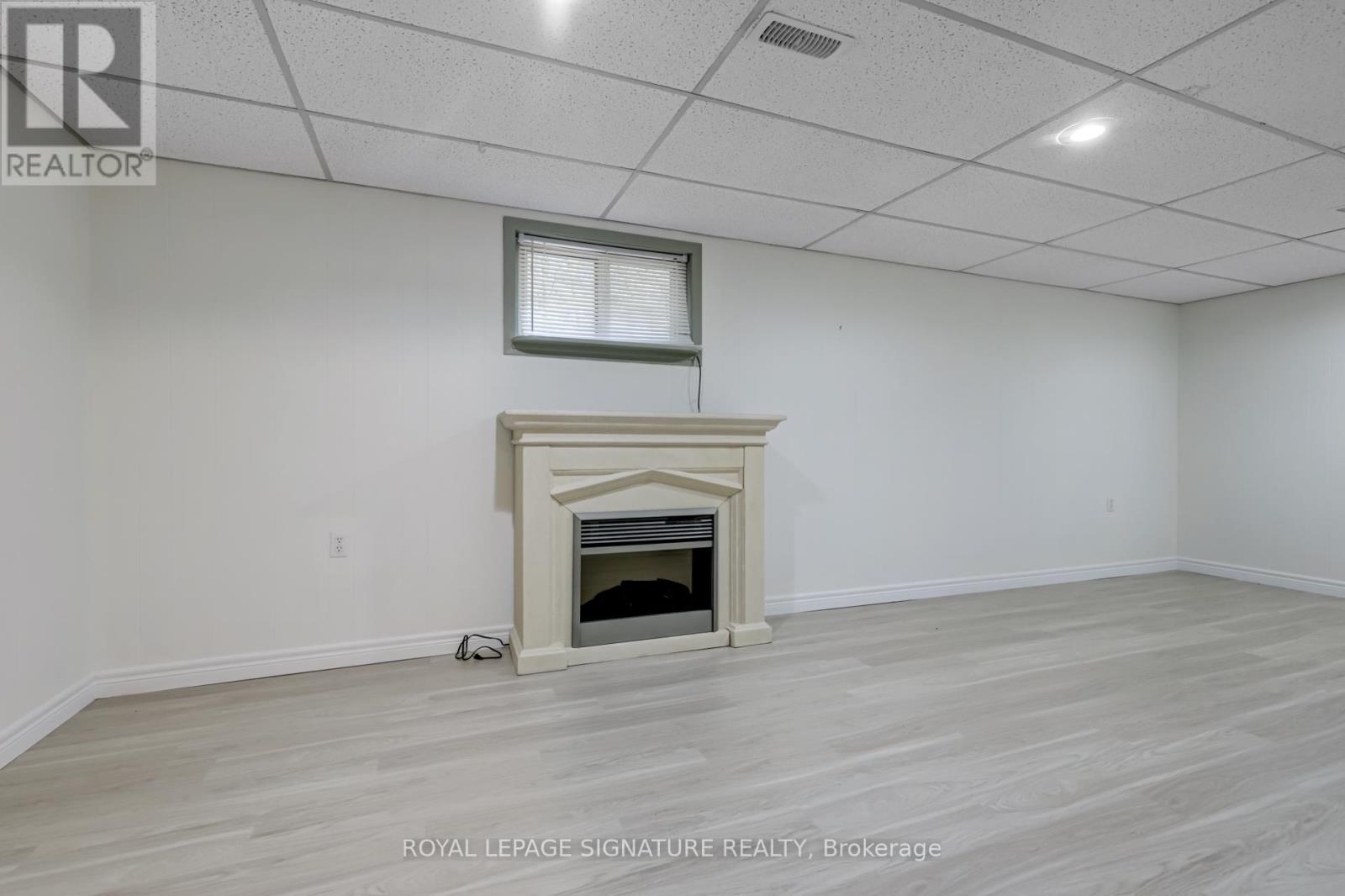 383 Maplehurst Avenue, Oakville, Ontario  L6L 4Y3 - Photo 24 - W12841092