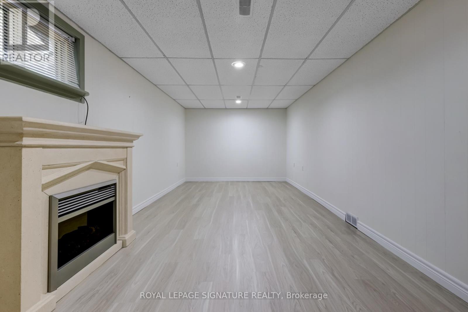 383 Maplehurst Avenue, Oakville, Ontario  L6L 4Y3 - Photo 26 - W12841092