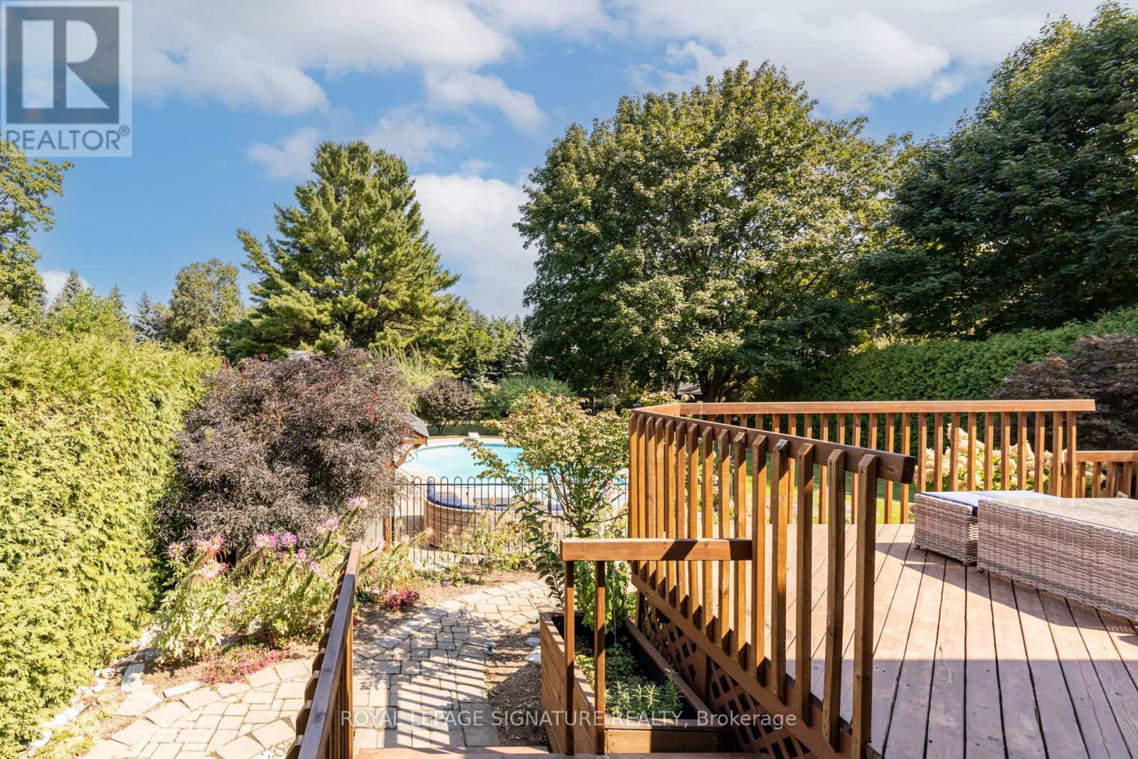 383 Maplehurst Avenue, Oakville, Ontario  L6L 4Y3 - Photo 30 - W12841092