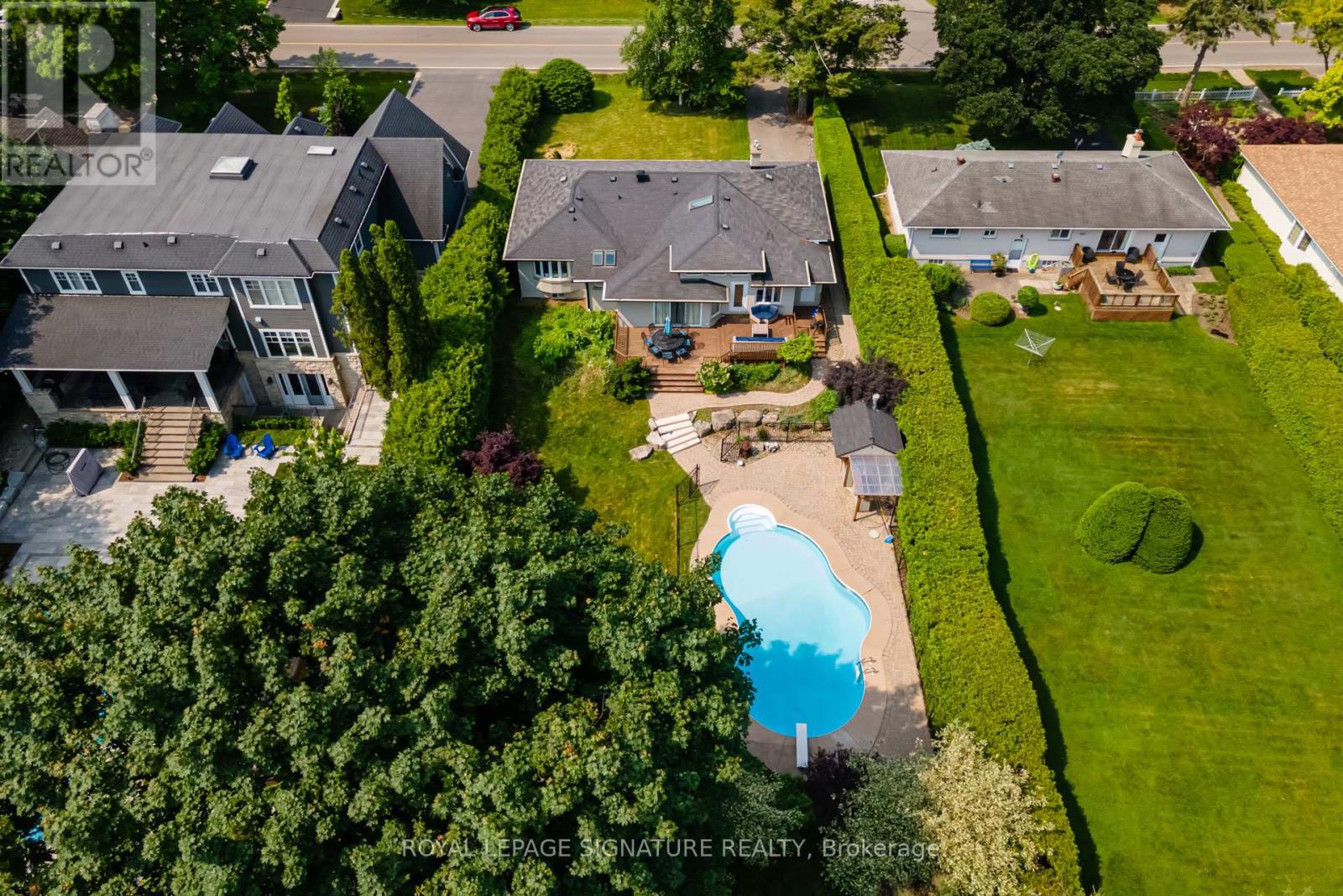 383 Maplehurst Avenue, Oakville, Ontario  L6L 4Y3 - Photo 38 - W12841092