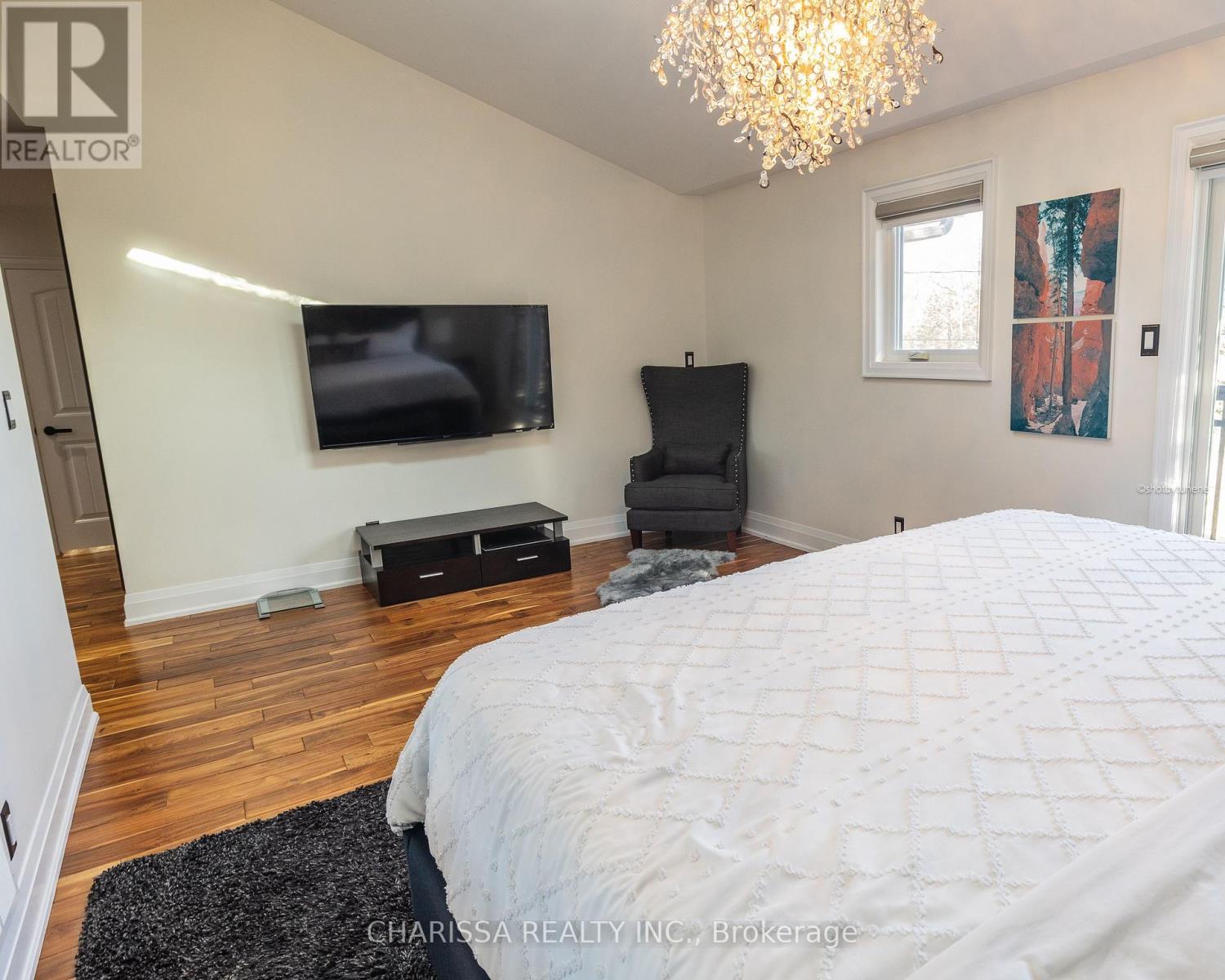 60 Belvedere Drive, Oakville, Ontario  L6L 4B6 - Photo 12 - W12841118