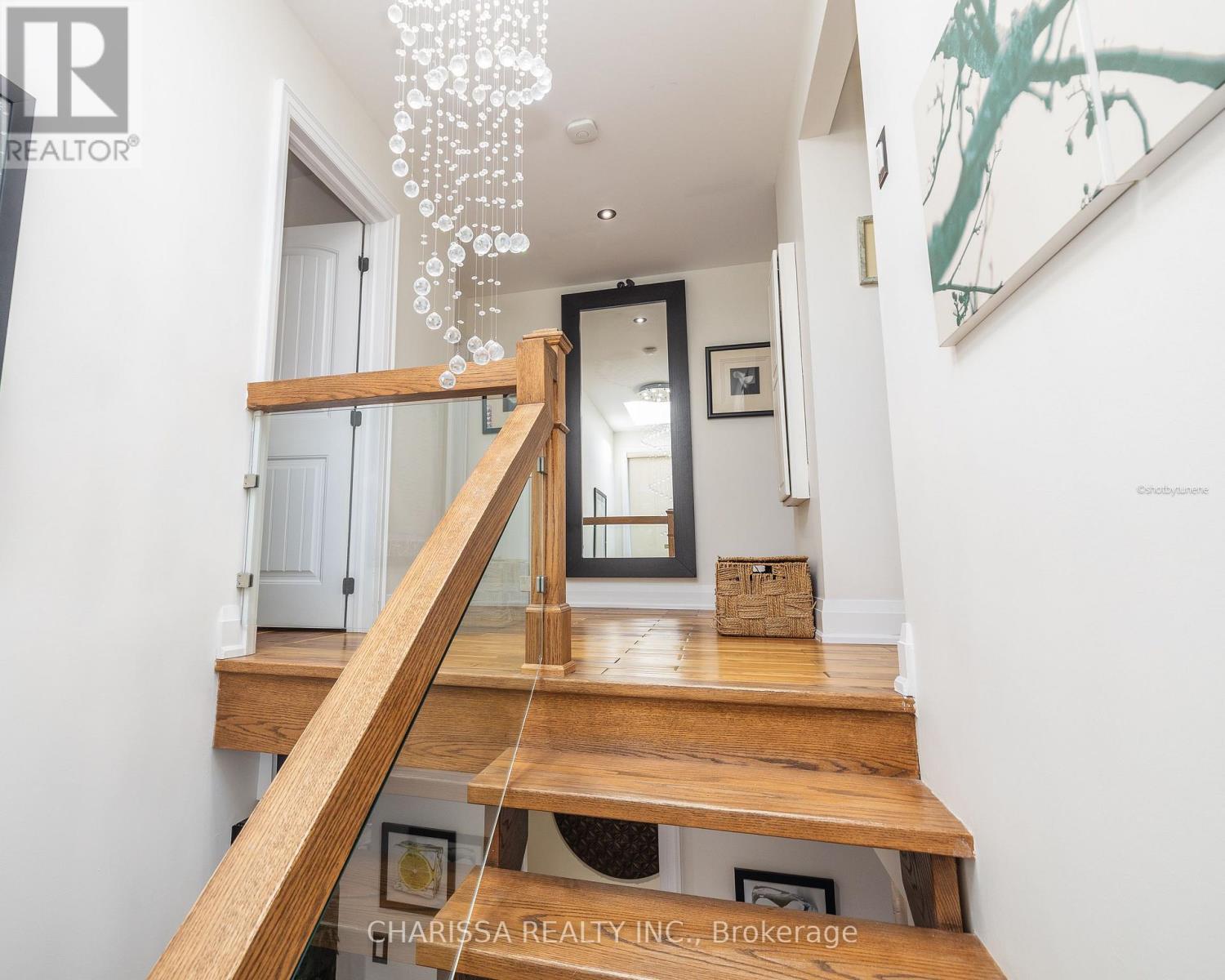 60 Belvedere Drive, Oakville, Ontario  L6L 4B6 - Photo 25 - W12841118