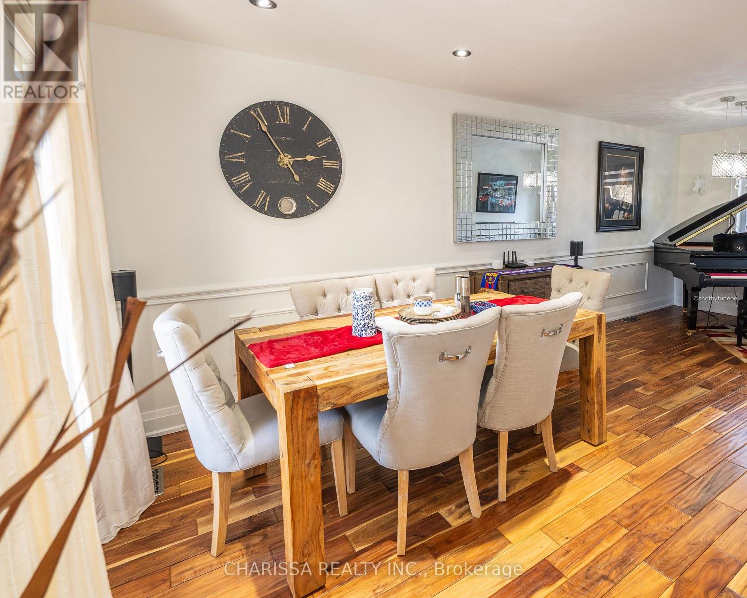 60 Belvedere Drive, Oakville, Ontario  L6L 4B6 - Photo 8 - W12841118