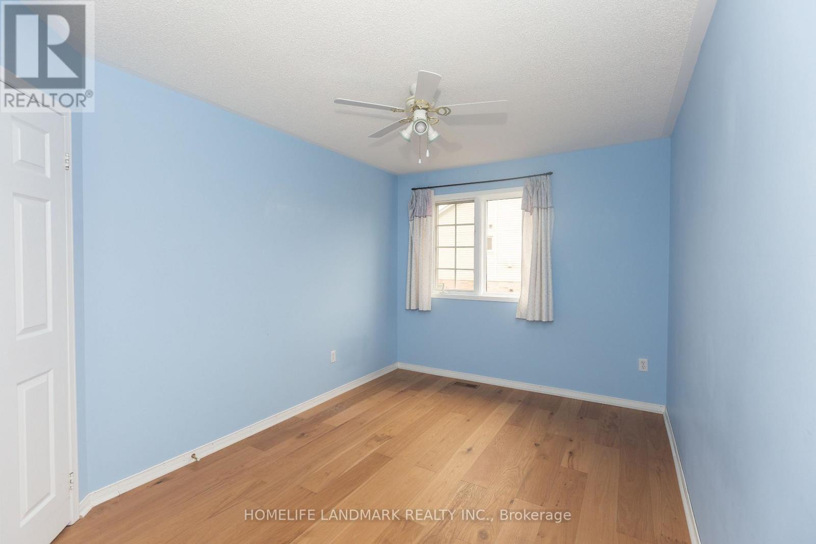 5722 Greensboro Drive, Mississauga, Ontario  L5M 5T7 - Photo 11 - W12841146