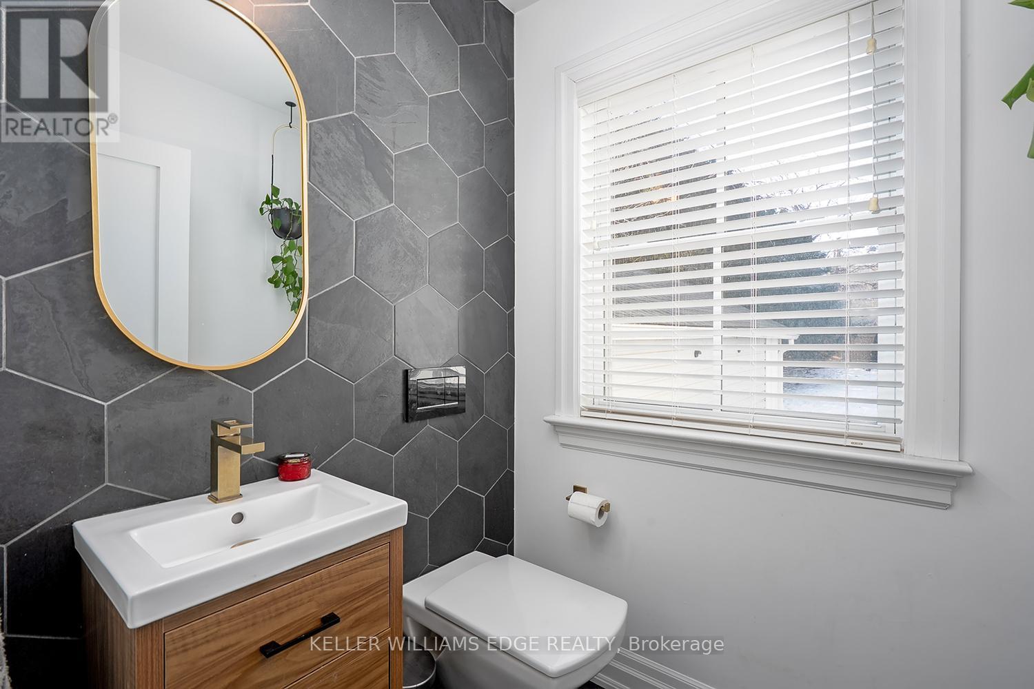 500 Burlington Avenue, Burlington, Ontario  L7S 1R8 - Photo 14 - W12841156