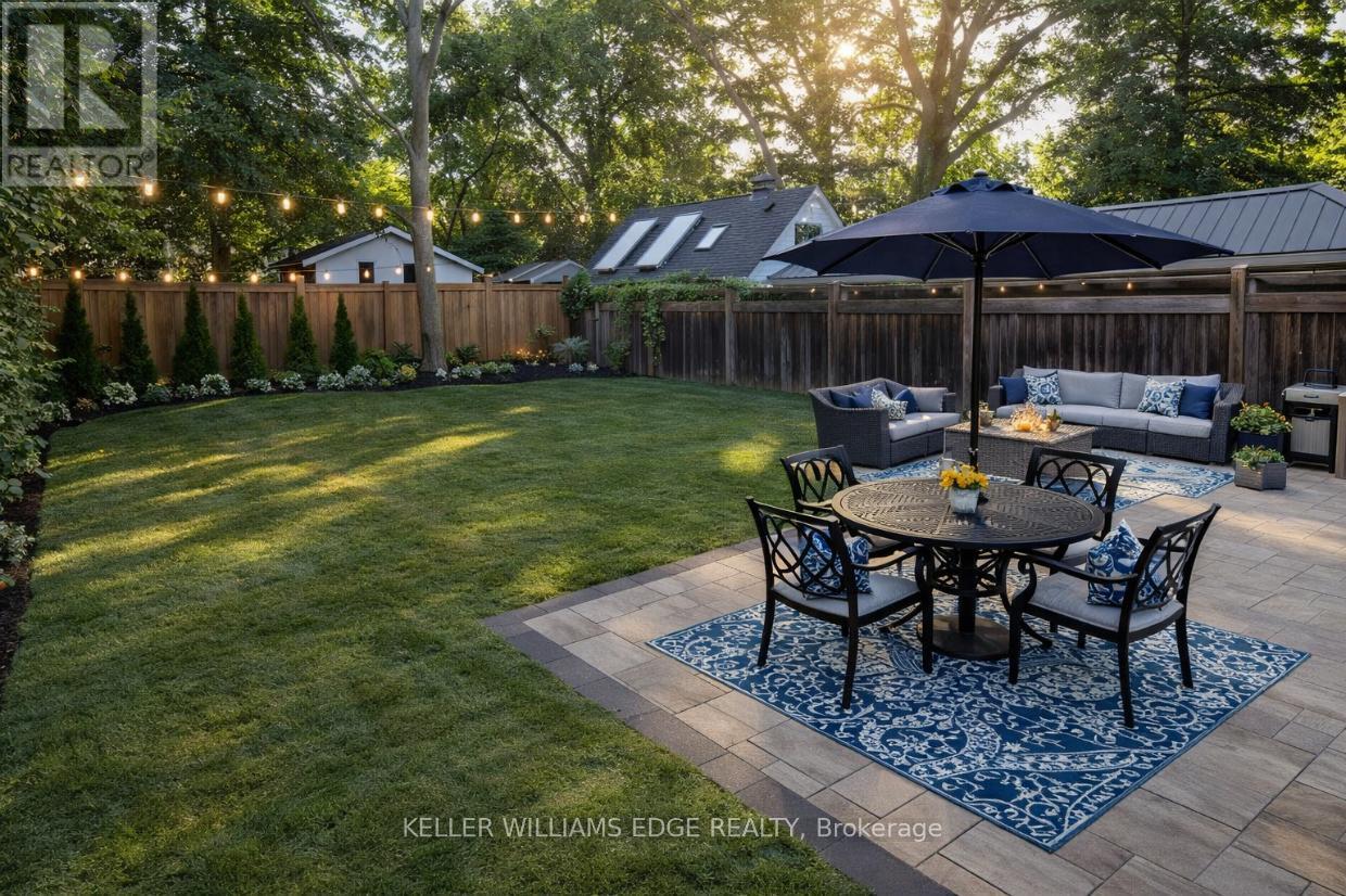 500 Burlington Avenue, Burlington, Ontario  L7S 1R8 - Photo 3 - W12841156