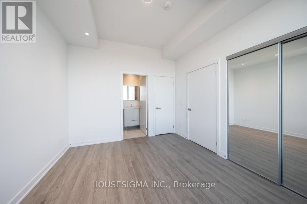 3201 - 1926 Lake Shore Boulevard W, Toronto, Ontario  M6S 1A1 - Photo 8 - W12841178