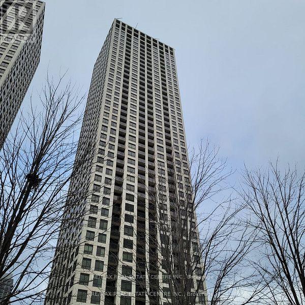 1801 - 30 ELM DRIVE W, Mississauga, Ontario