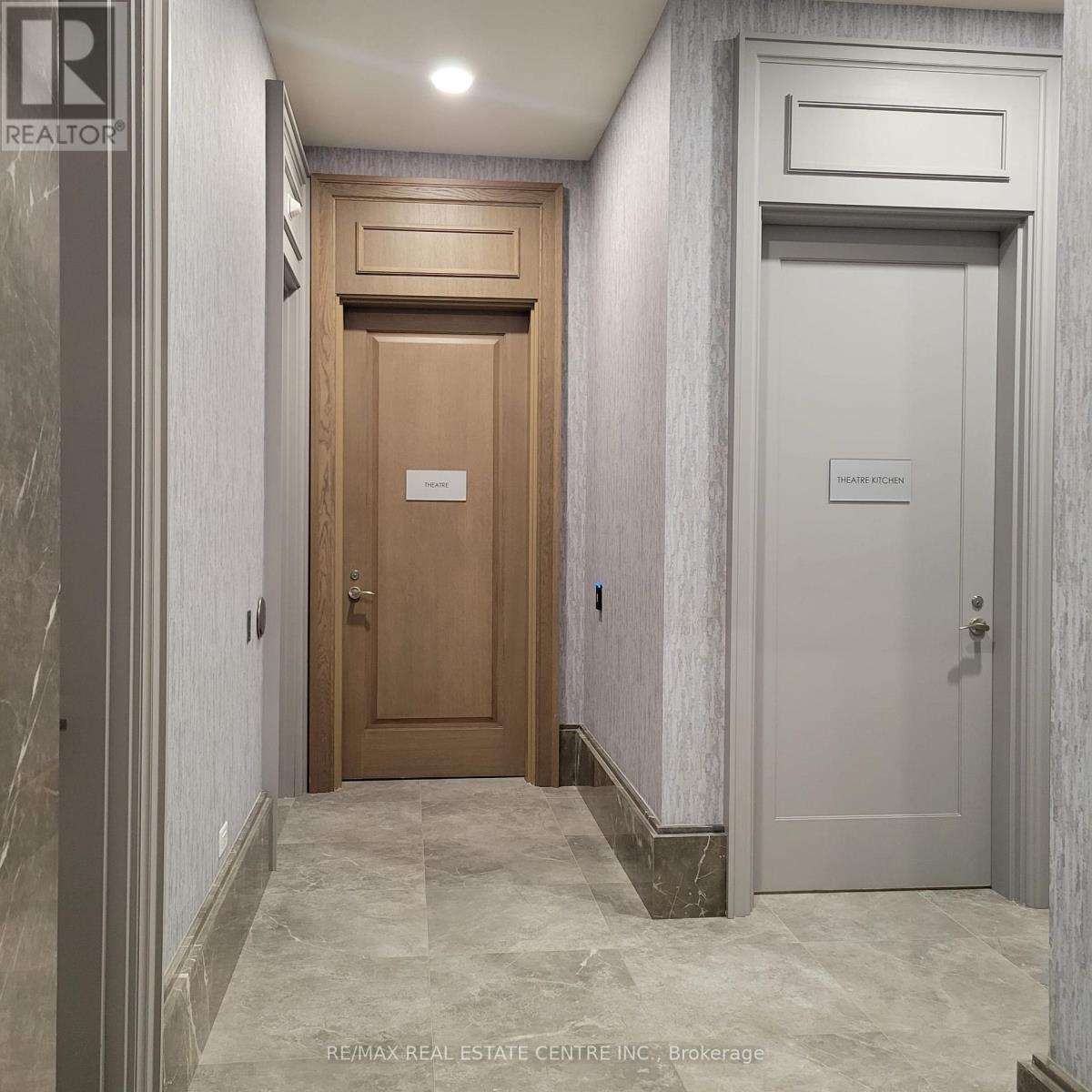 1801 - 30 Elm Drive W, Mississauga, Ontario  L5B 0N6 - Photo 20 - W12841188