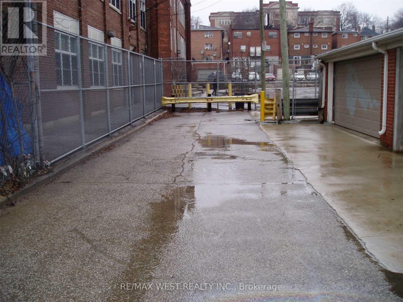 1455 Dufferin Street, Toronto, Ontario  M6H 4C7 - Photo 11 - W12841196