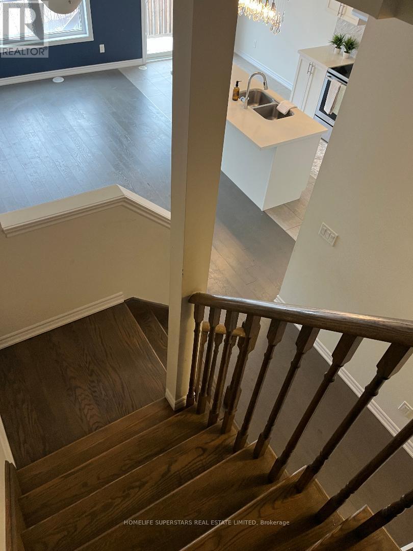 3068 Cascade Common, Oakville, Ontario  L6H 7E3 - Photo 11 - W12841216