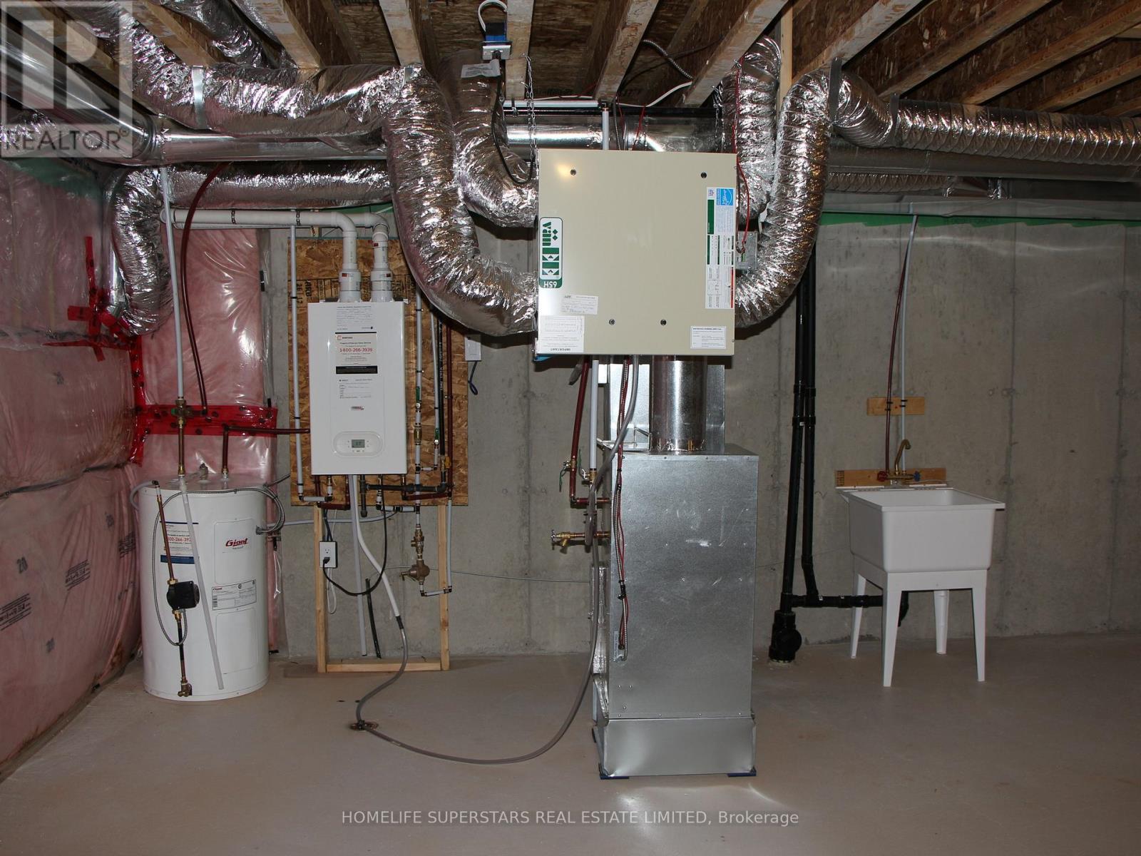 3068 Cascade Common, Oakville, Ontario  L6H 7E3 - Photo 24 - W12841216