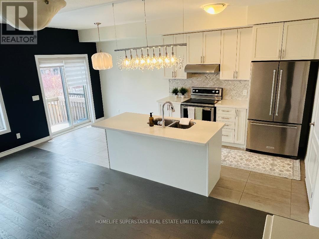 3068 Cascade Common, Oakville, Ontario  L6H 7E3 - Photo 3 - W12841216