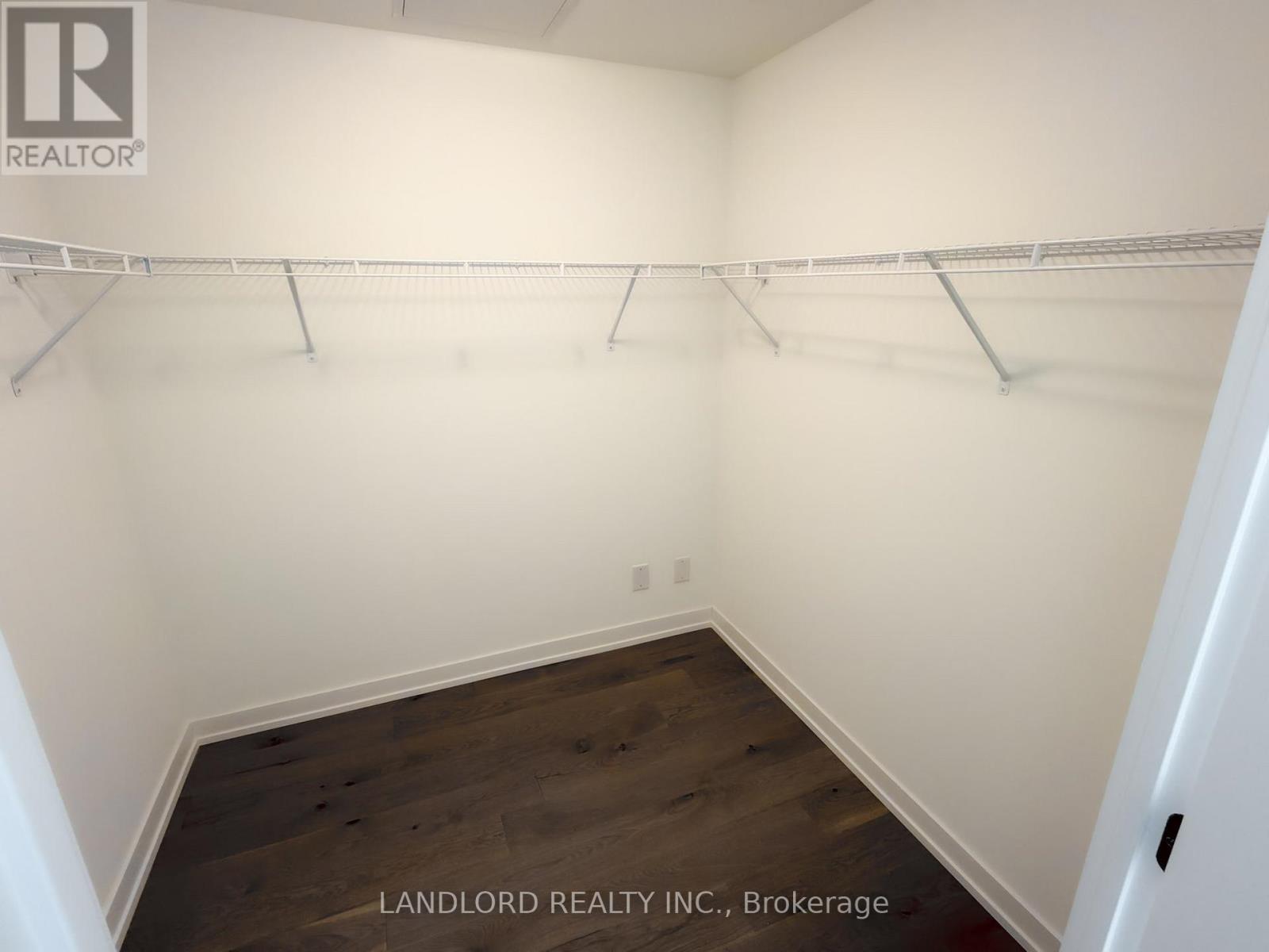 1207 - 3100 Keele Street, Toronto, Ontario  M3M 0E1 - Photo 17 - W12841222