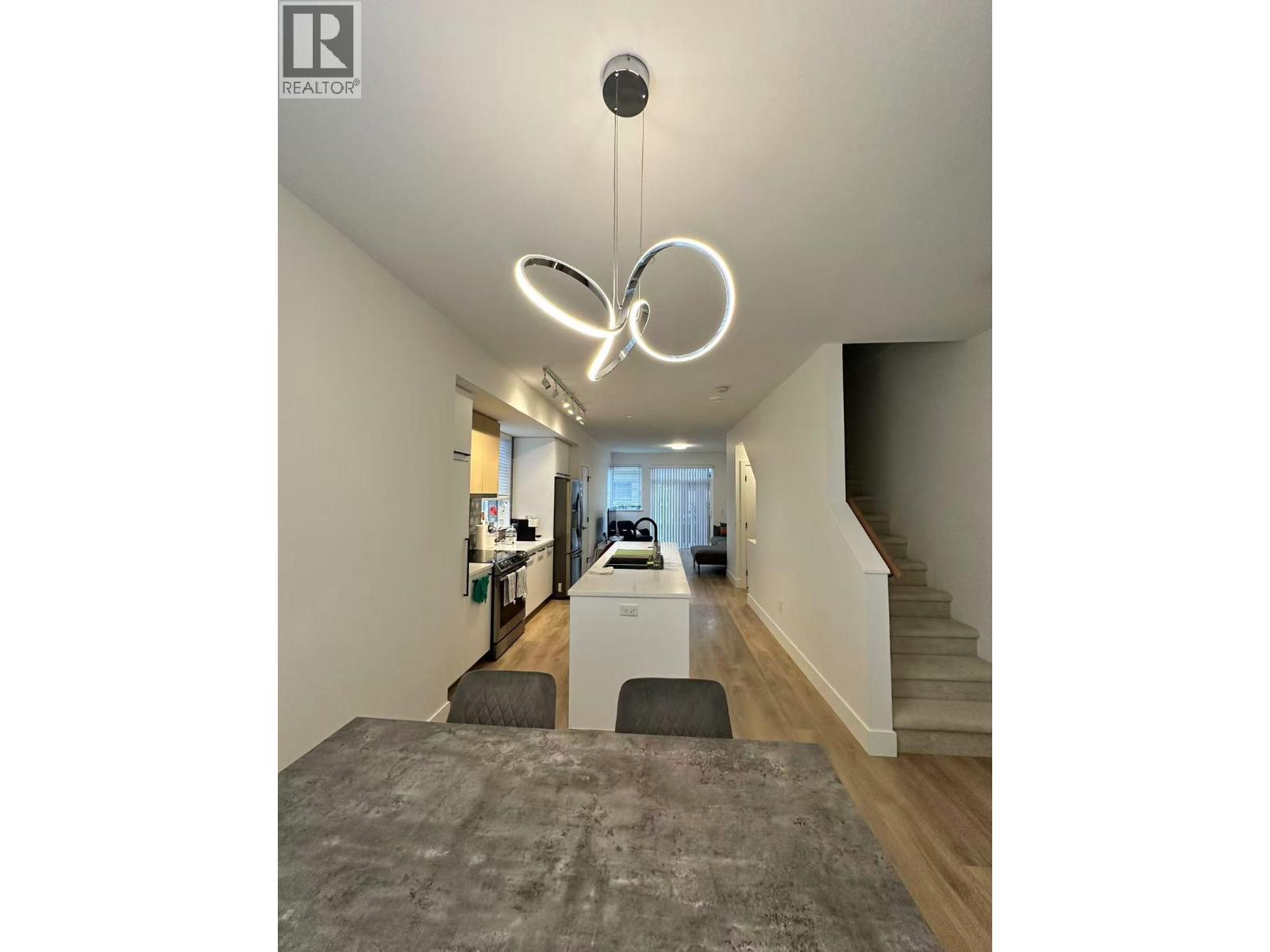 38015 Fairwater Place, Squamish, British Columbia  V8B 2A1 - Photo 11 - R3095352