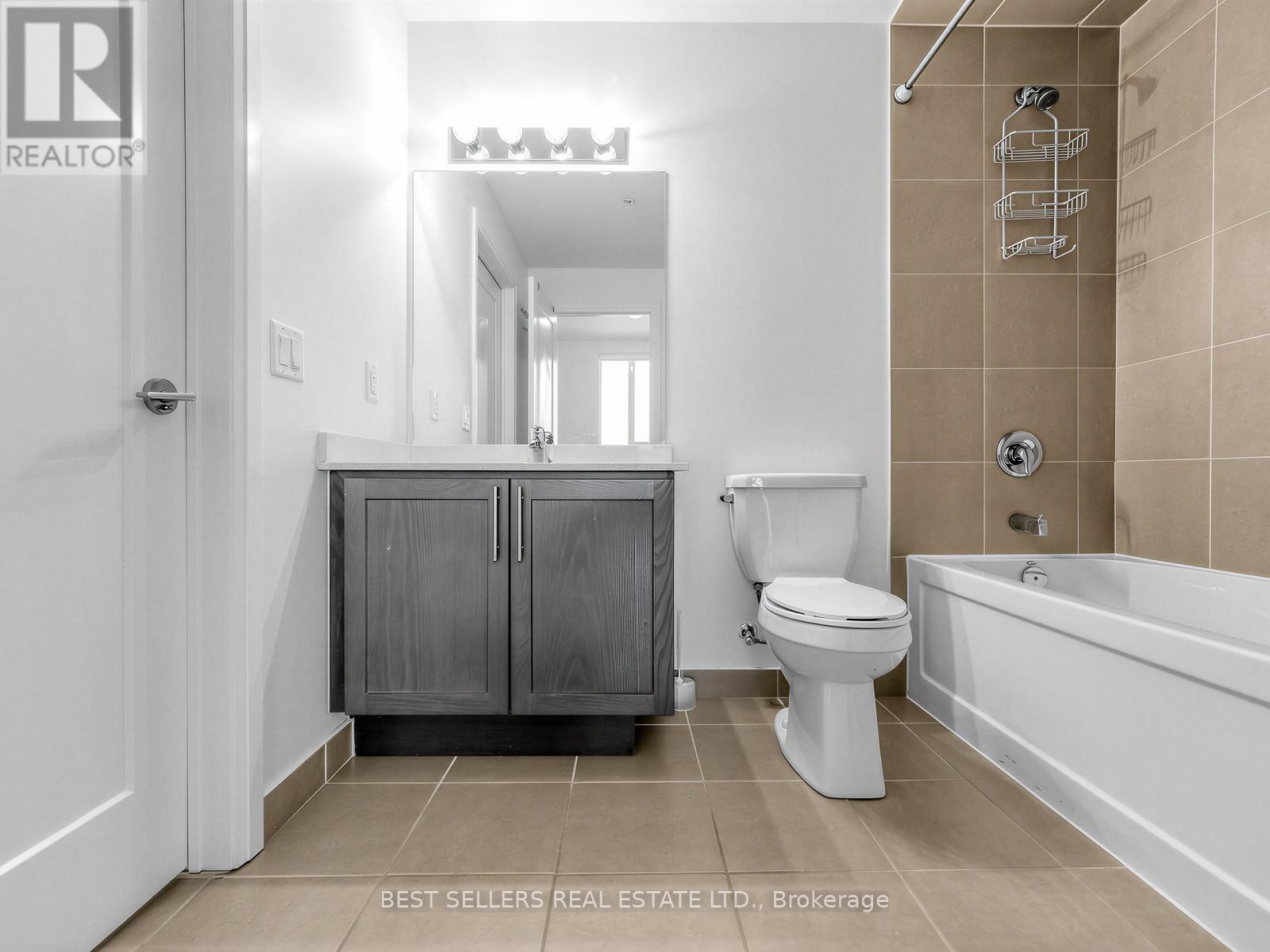 220 - 16 Concord Place, Grimsby, Ontario  L3M 0J1 - Photo 21 - X12841142