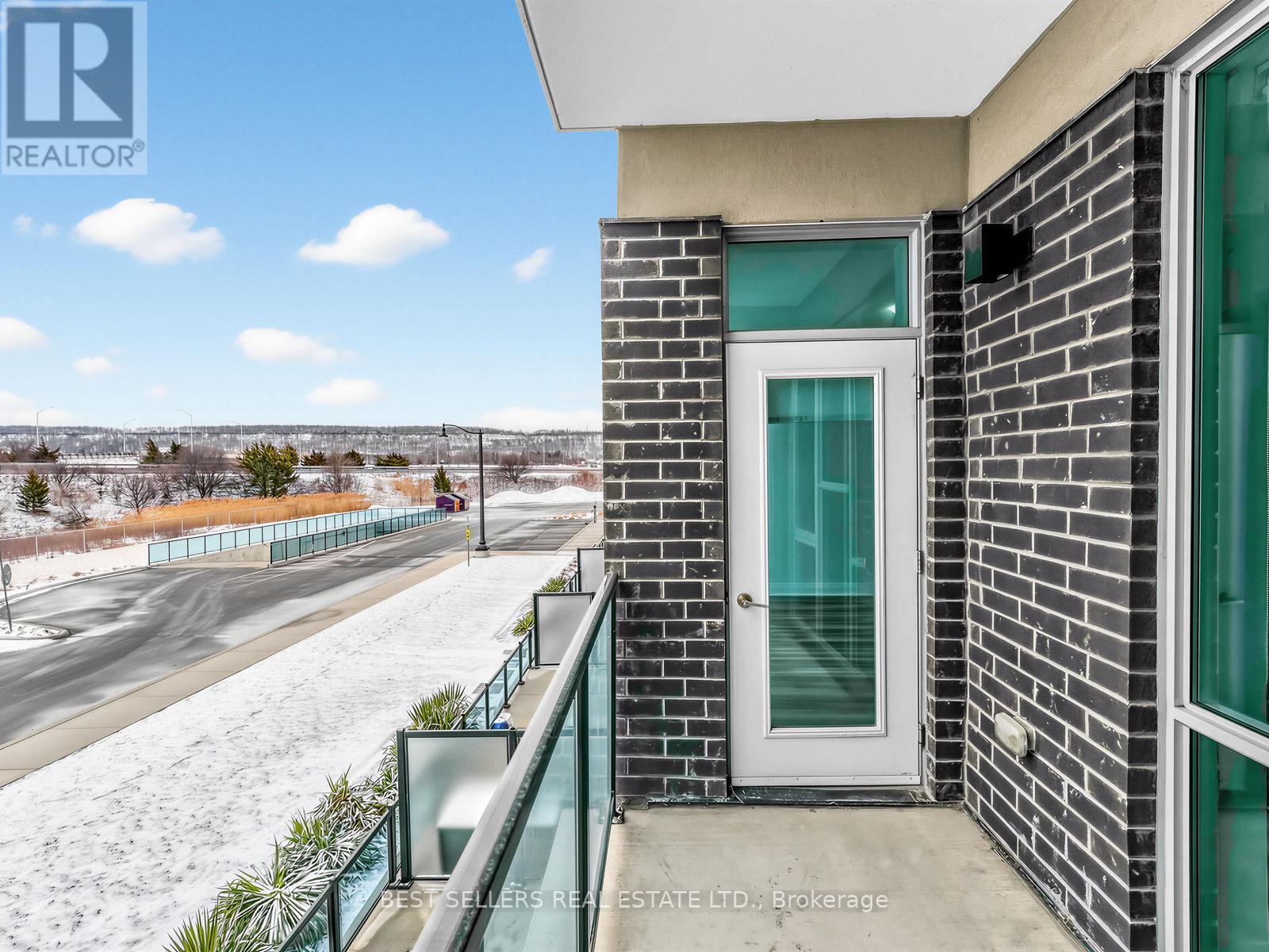 220 - 16 Concord Place, Grimsby, Ontario  L3M 0J1 - Photo 26 - X12841142