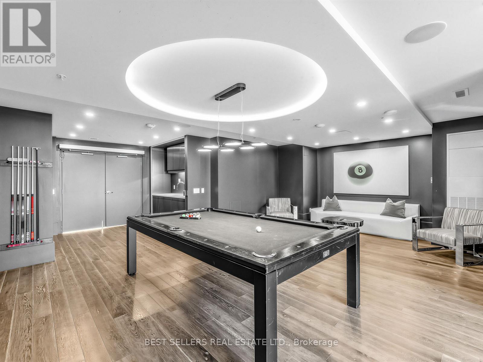 220 - 16 Concord Place, Grimsby, Ontario  L3M 0J1 - Photo 29 - X12841142