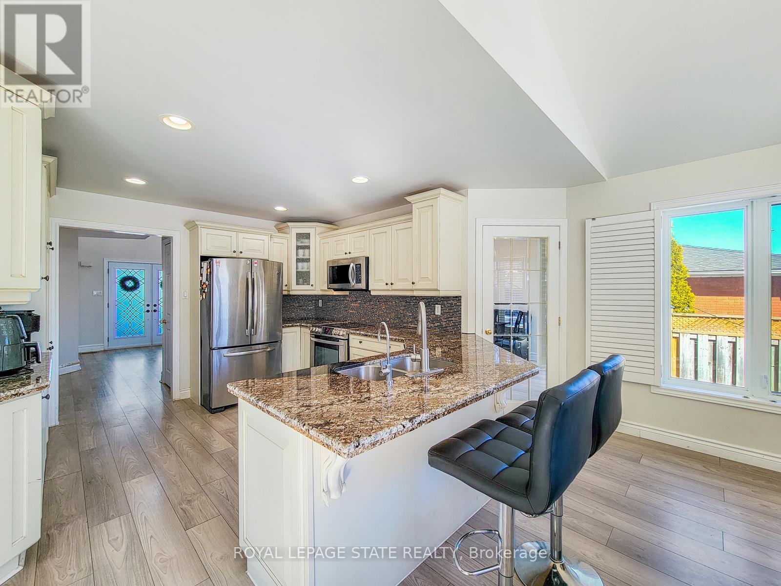 86 Margaret Avenue, Hamilton, Ontario  L8G 3G5 - Photo 12 - X12841224