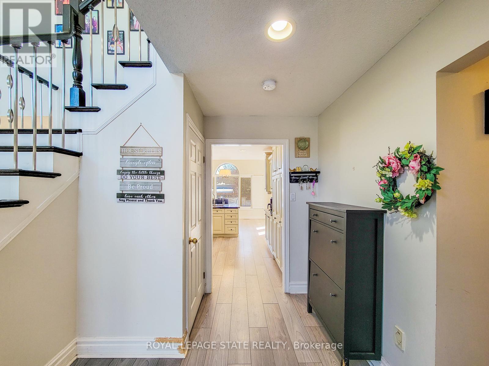 86 Margaret Avenue, Hamilton, Ontario  L8G 3G5 - Photo 9 - X12841224