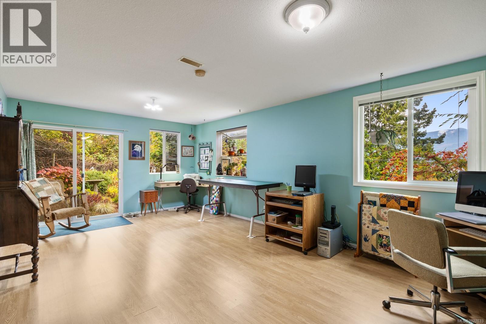 3296 Denman Rd, Denman Island, British Columbia  V0R 1T0 - Photo 18 - 1027633