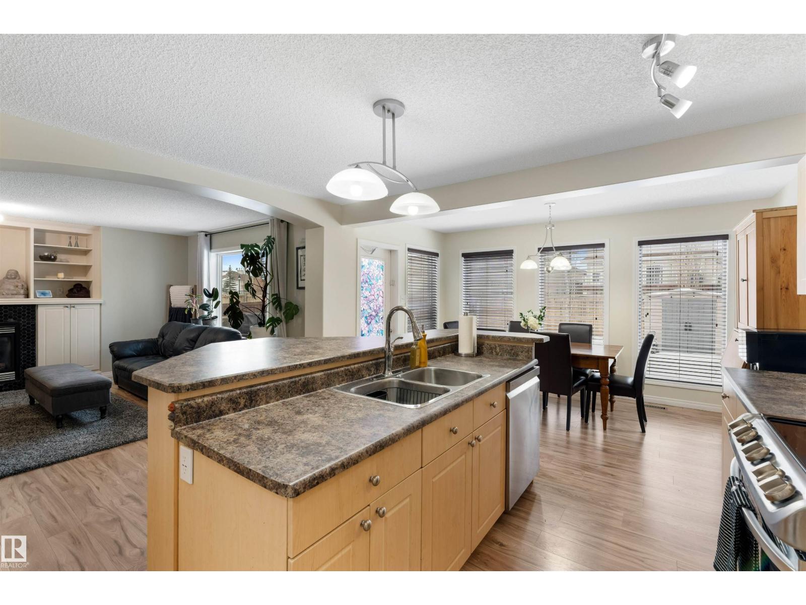 7422 Singer Ld Nw, Edmonton, Alberta  T6R 3S2 - Photo 13 - E4475682