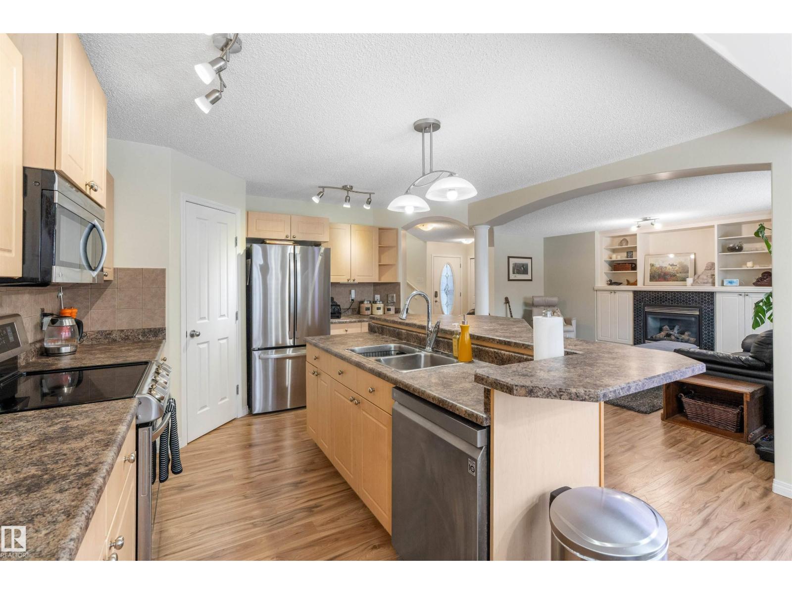 7422 Singer Ld Nw, Edmonton, Alberta  T6R 3S2 - Photo 14 - E4475682