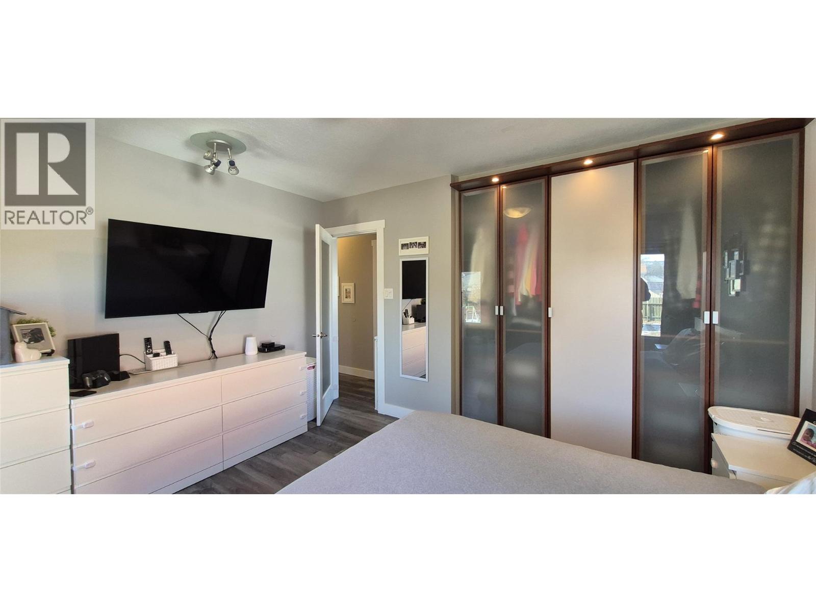 206 6th Avenue S, Cranbrook, British Columbia  V1C 2H6 - Photo 14 - 10377834