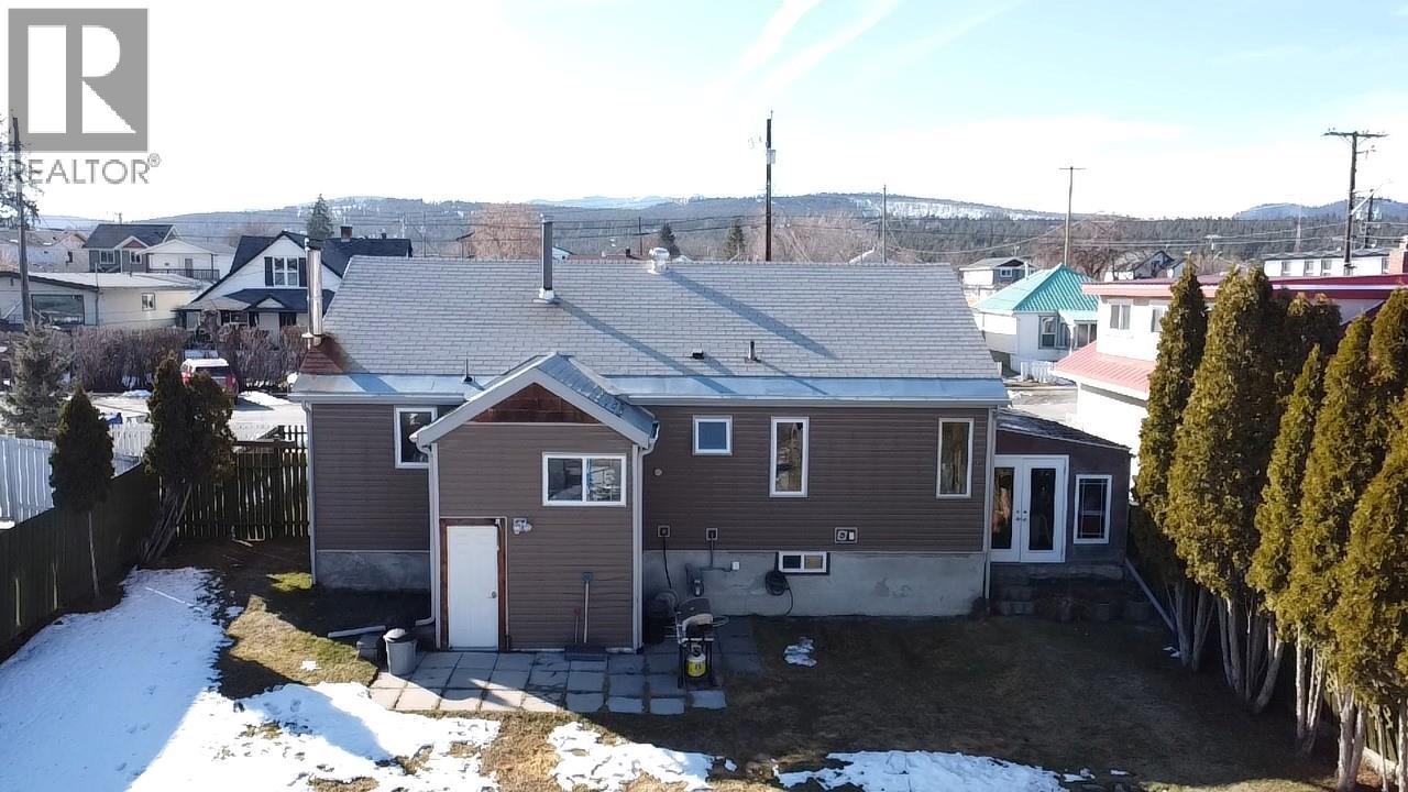 206 6th Avenue S, Cranbrook, British Columbia  V1C 2H6 - Photo 27 - 10377834