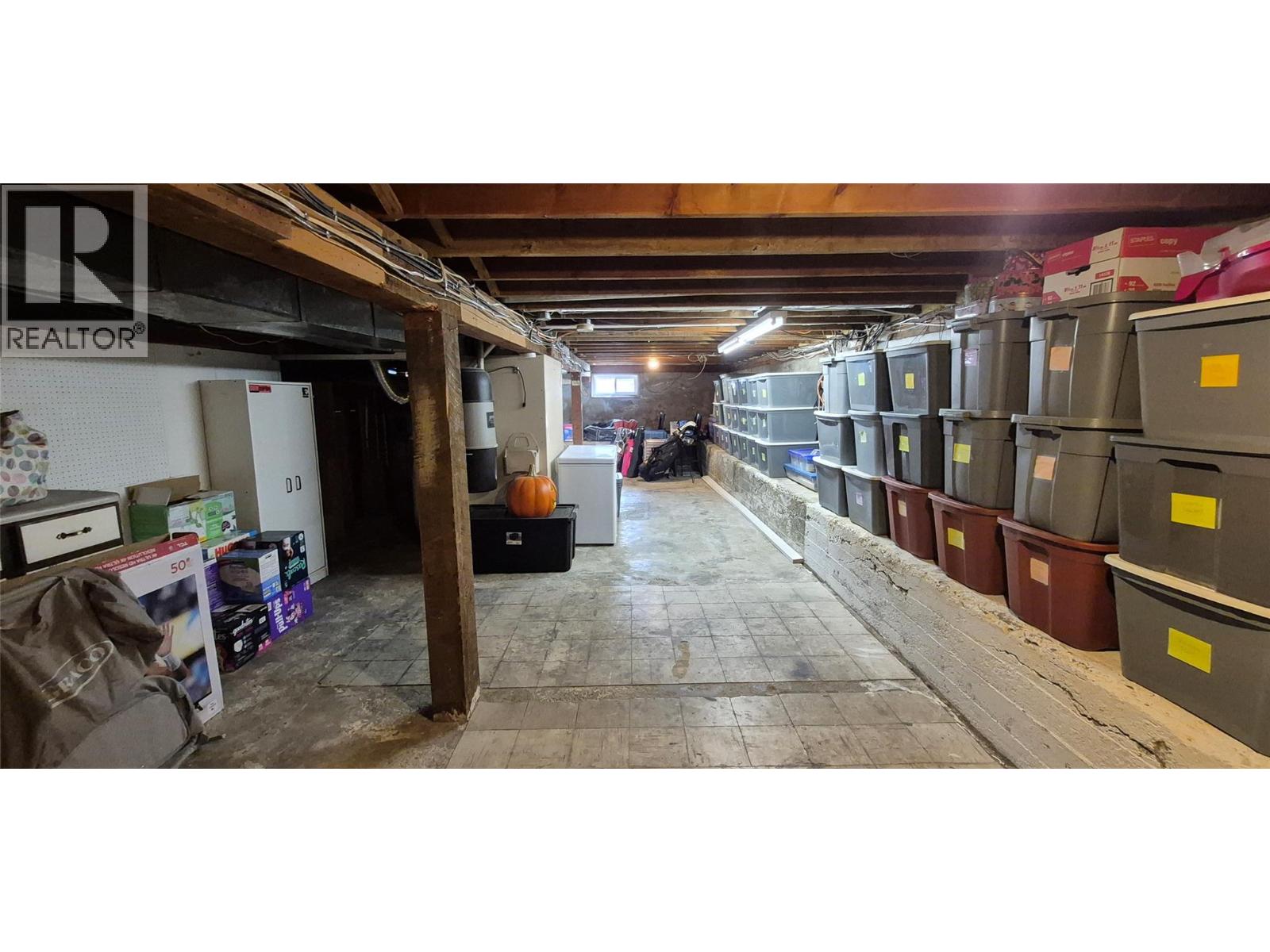 206 6th Avenue S, Cranbrook, British Columbia  V1C 2H6 - Photo 24 - 10377834