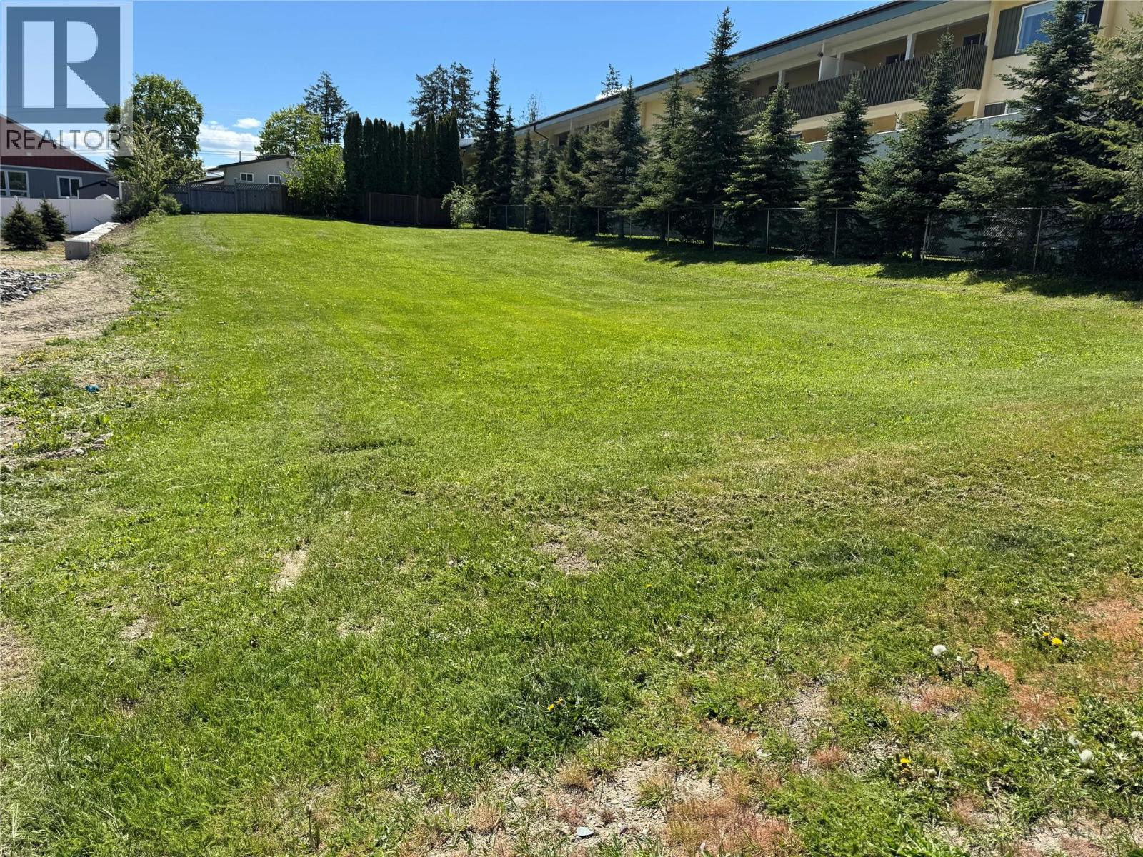 1429 Alder Street, Creston, British Columbia  V0B 1G4 - Photo 2 - 10377894