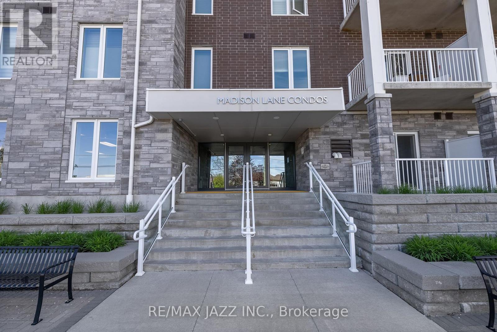 316 - 290 Liberty Street N, Clarington, Ontario  L1C 0V5 - Photo 3 - E12841296