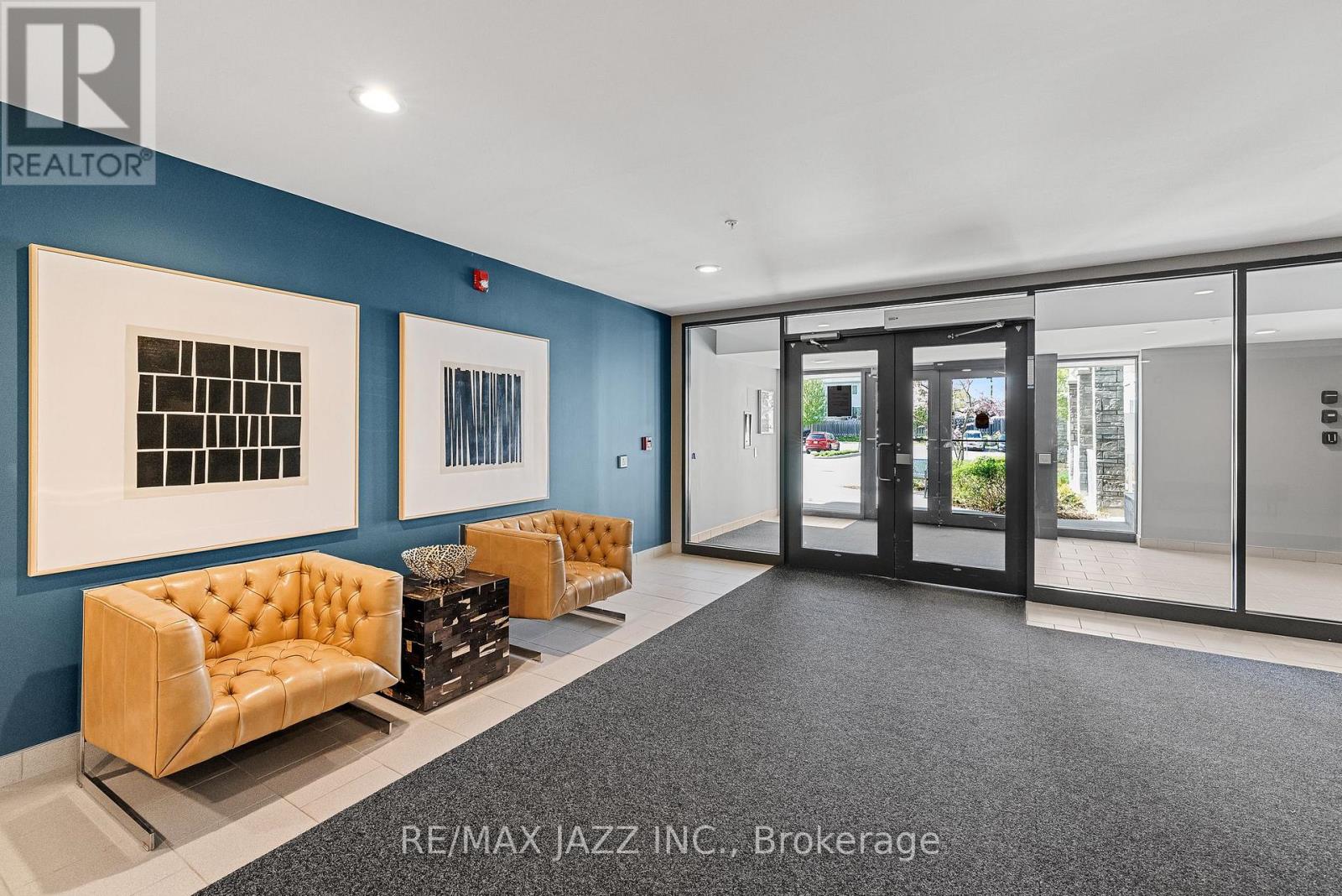 316 - 290 Liberty Street N, Clarington, Ontario  L1C 0V5 - Photo 4 - E12841296