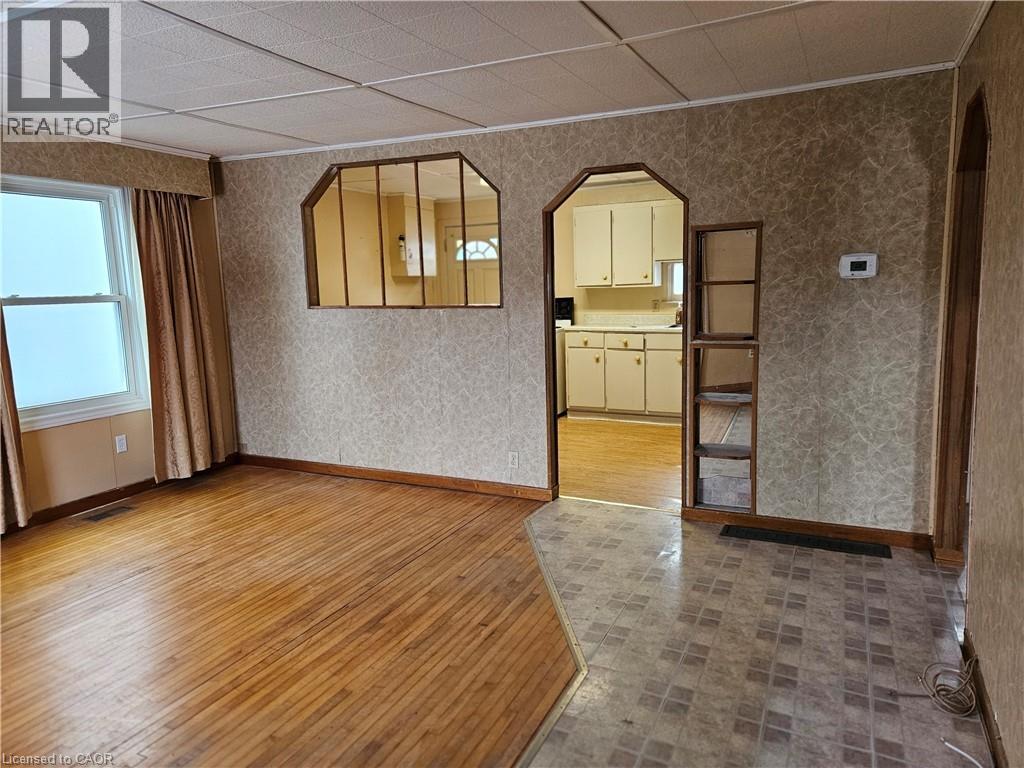 27 Hunter Street, Dundas, Ontario  L9H 1E5 - Photo 5 - 40807717