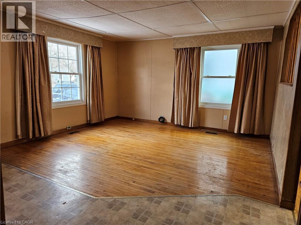 27 Hunter Street, Dundas, Ontario  L9H 1E5 - Photo 11 - 40807717