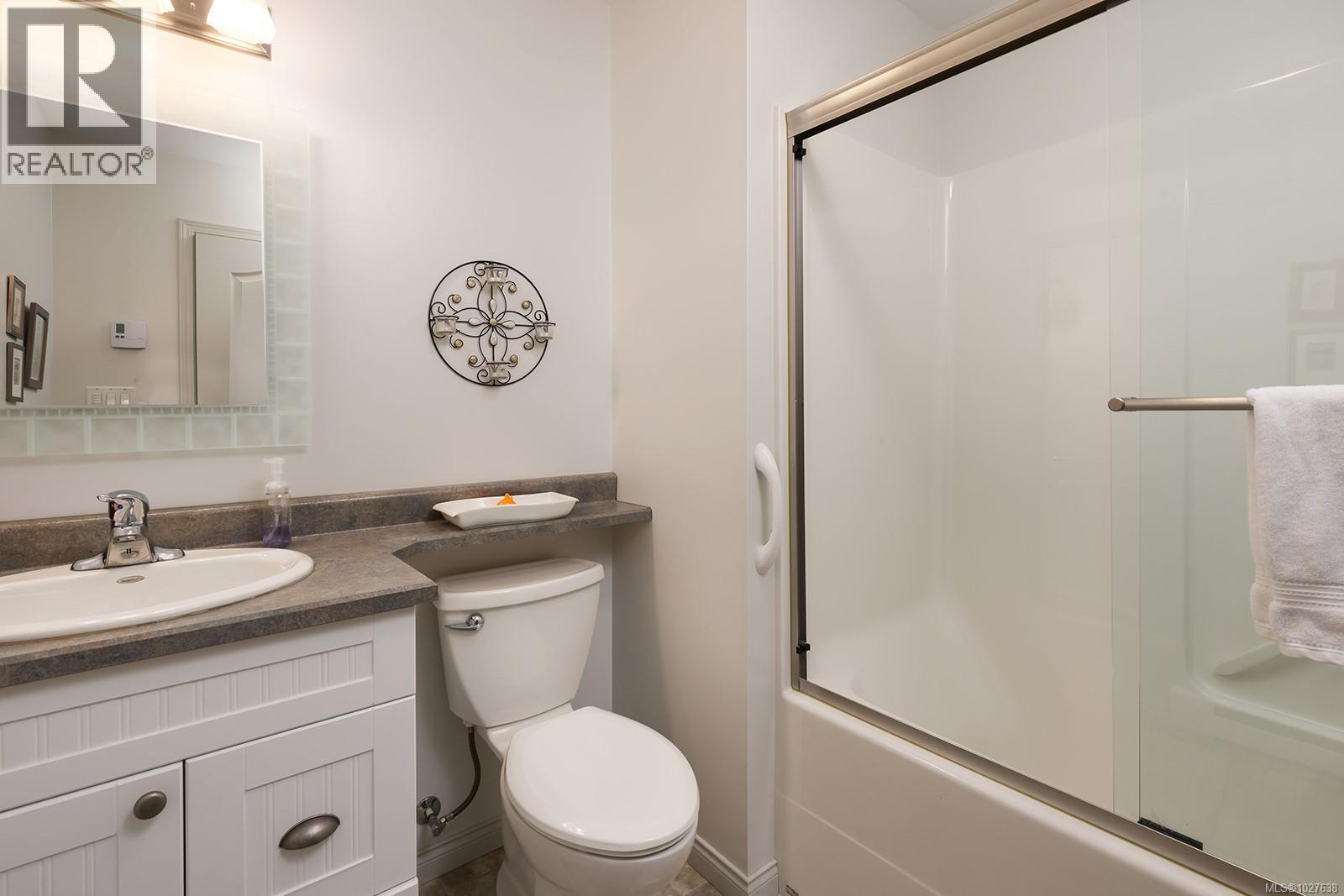 609 Totem Cres, Comox, British Columbia  V9M 3J8 - Photo 24 - 1027638