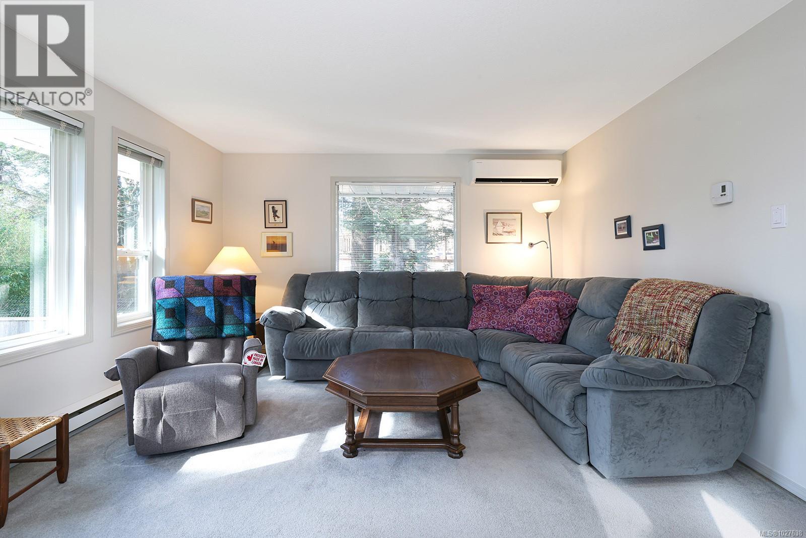 609 Totem Cres, Comox, British Columbia  V9M 3J8 - Photo 15 - 1027638