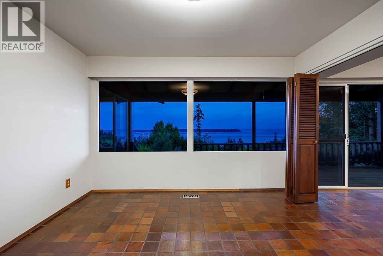 3898 Southridge Avenue, West Vancouver, British Columbia  V7V 3J1 - Photo 16 - R2997918