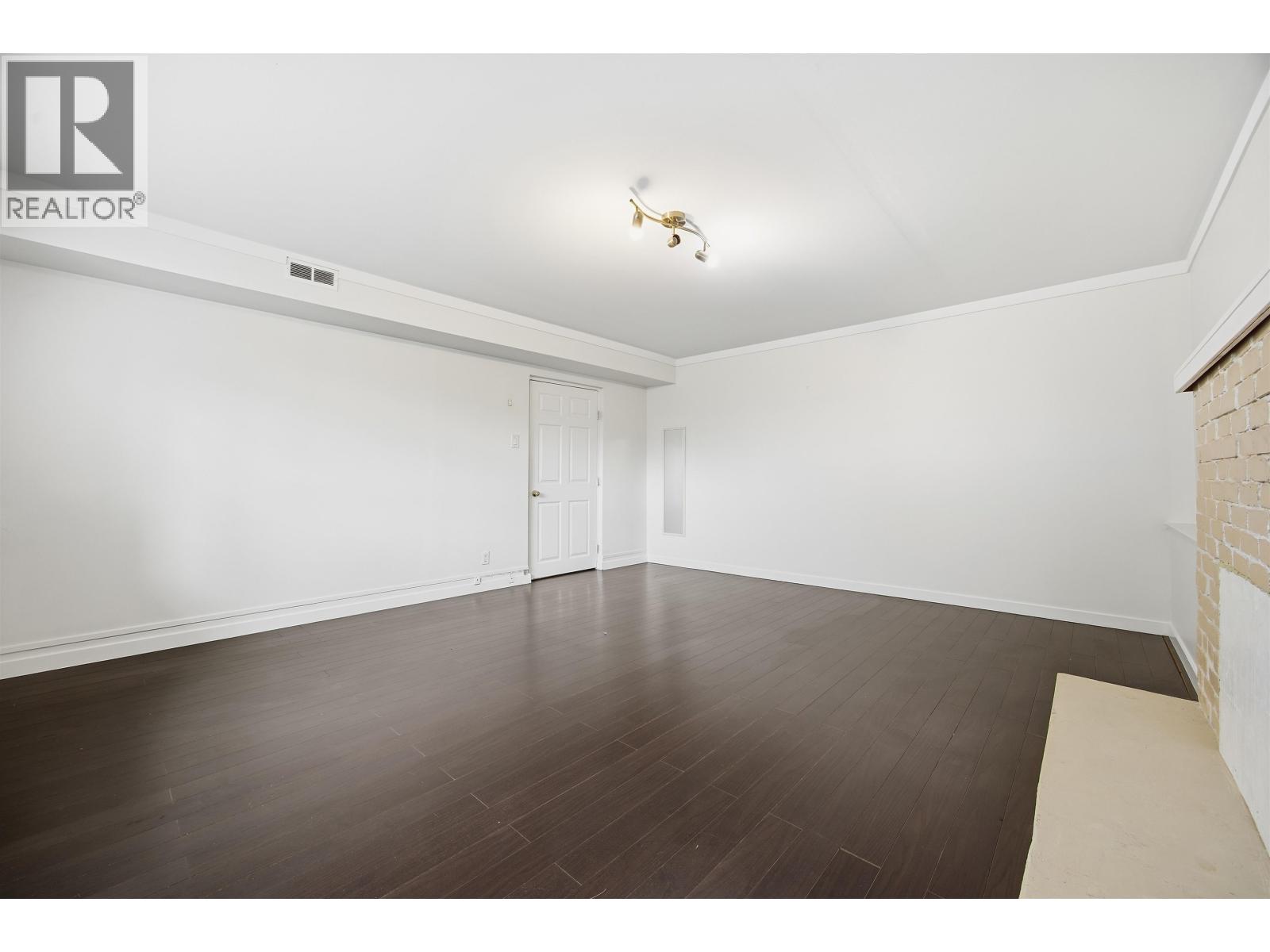 Lower 1106 Duthie Avenue, Burnaby, British Columbia  V5A 2R4 - Photo 12 - R3086843