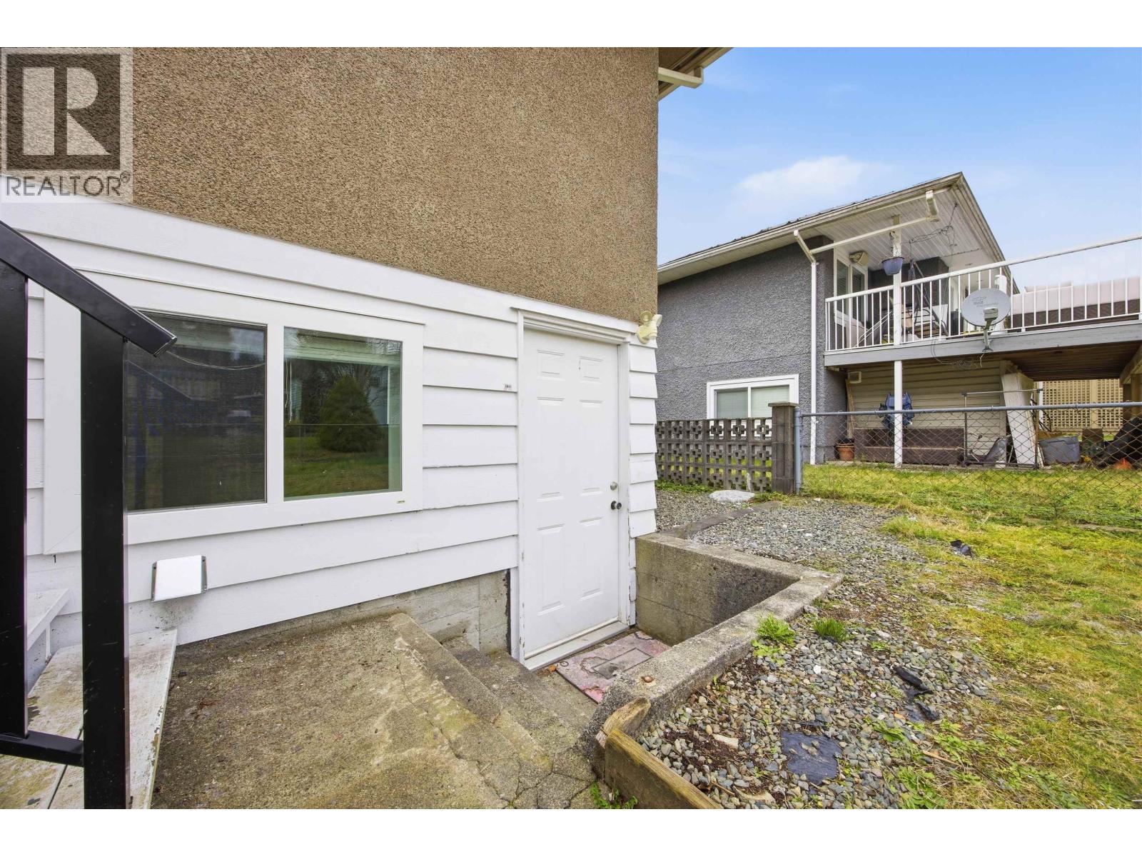 Lower 1106 Duthie Avenue, Burnaby, British Columbia  V5A 2R4 - Photo 22 - R3086843