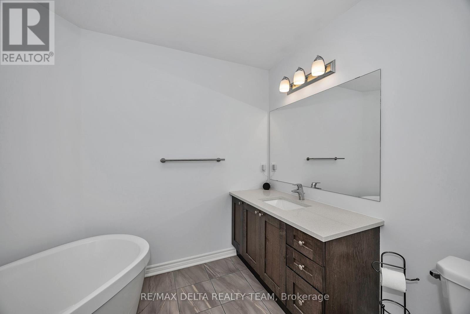 255 Willow Aster Circle, Ottawa, Ontario  K4A 1C7 - Photo 23 - X12841290