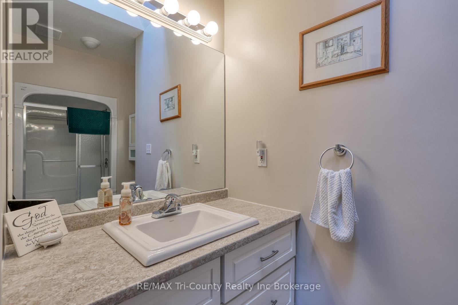 Unit 5 - 87 King Street W, Tillsonburg, Ontario  N4G 5V1 - Photo 15 - X12841276