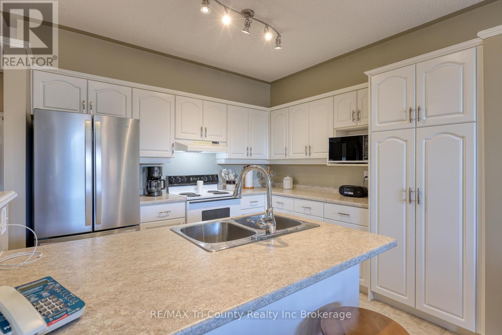 Unit 5 - 87 King Street W, Tillsonburg, Ontario  N4G 5V1 - Photo 5 - X12841276